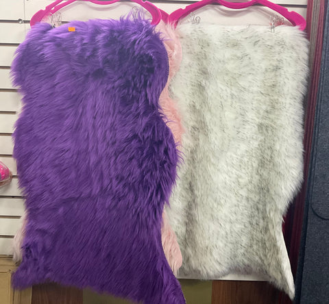 FAUX SHEEPSKIN FUR RUG ASSORTED