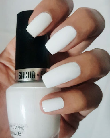 SACHA NAIL POLISH FLAT WHITE