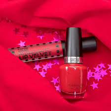 SACHA NAIL POLISH (FATAL ATTRACTION)